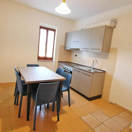 Orizzonti Apartment *