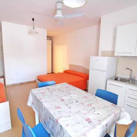 Orizzonti Apartment *